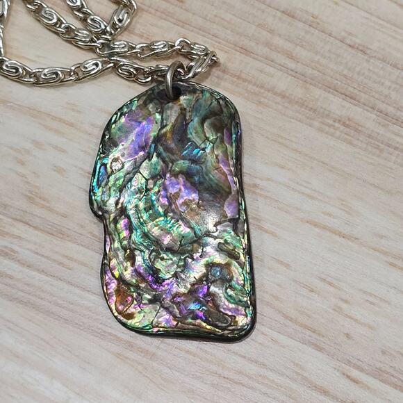 Pink Green Abalone Mother of Pearl Shell Pendant 24" Chain Necklace Beachcore - Picture 11 of 16